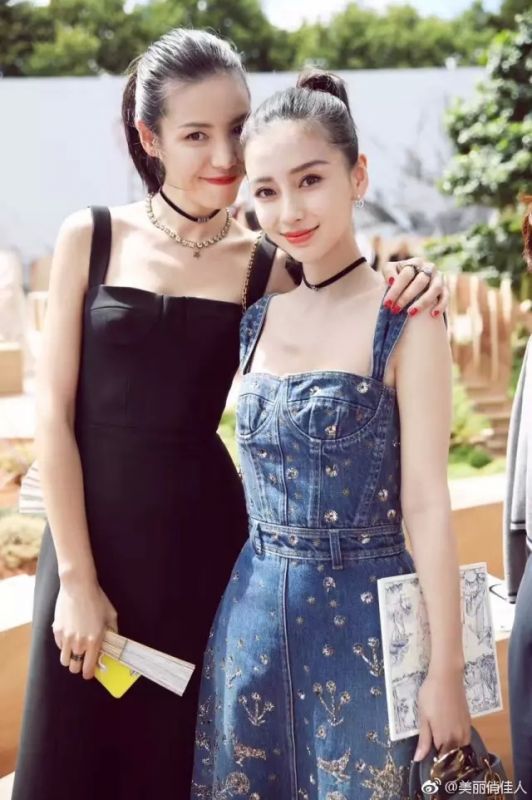 直击时装周 - 刘雯成Chanel代言人,黄轩被老佛爷宠幸!