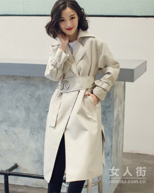 想要秋天足够美,个性外套搭配示范
